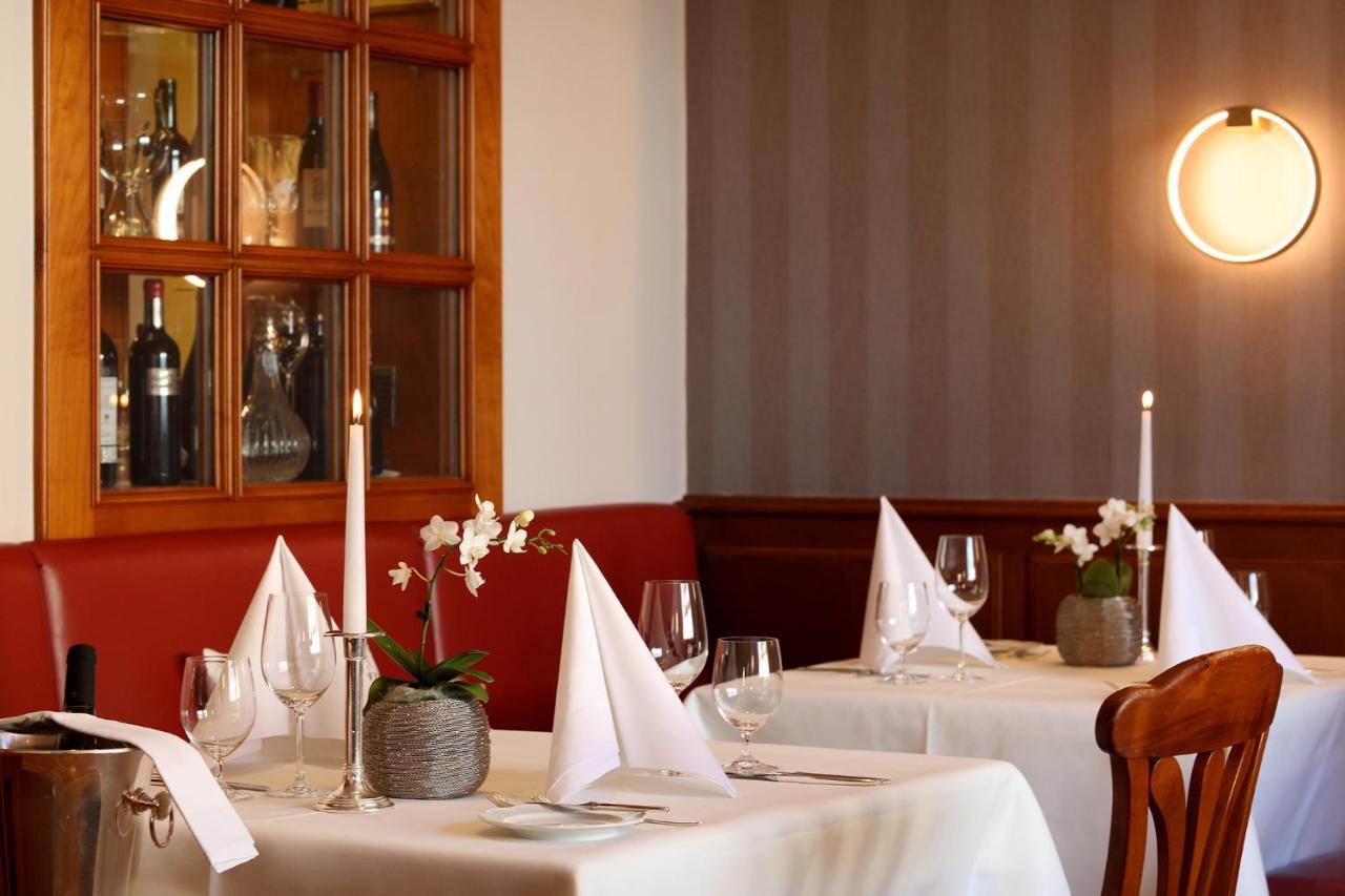 פרוידנשטאדט Hotel Warteck מראה חיצוני תמונה